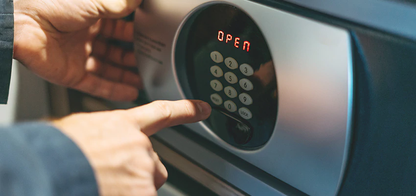 Cash Safe Openers in Villa Park, California